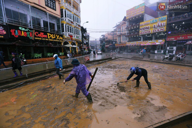 Những con đường xuống cấp trầm trọng giữa thiên đường du lịch Sa Pa